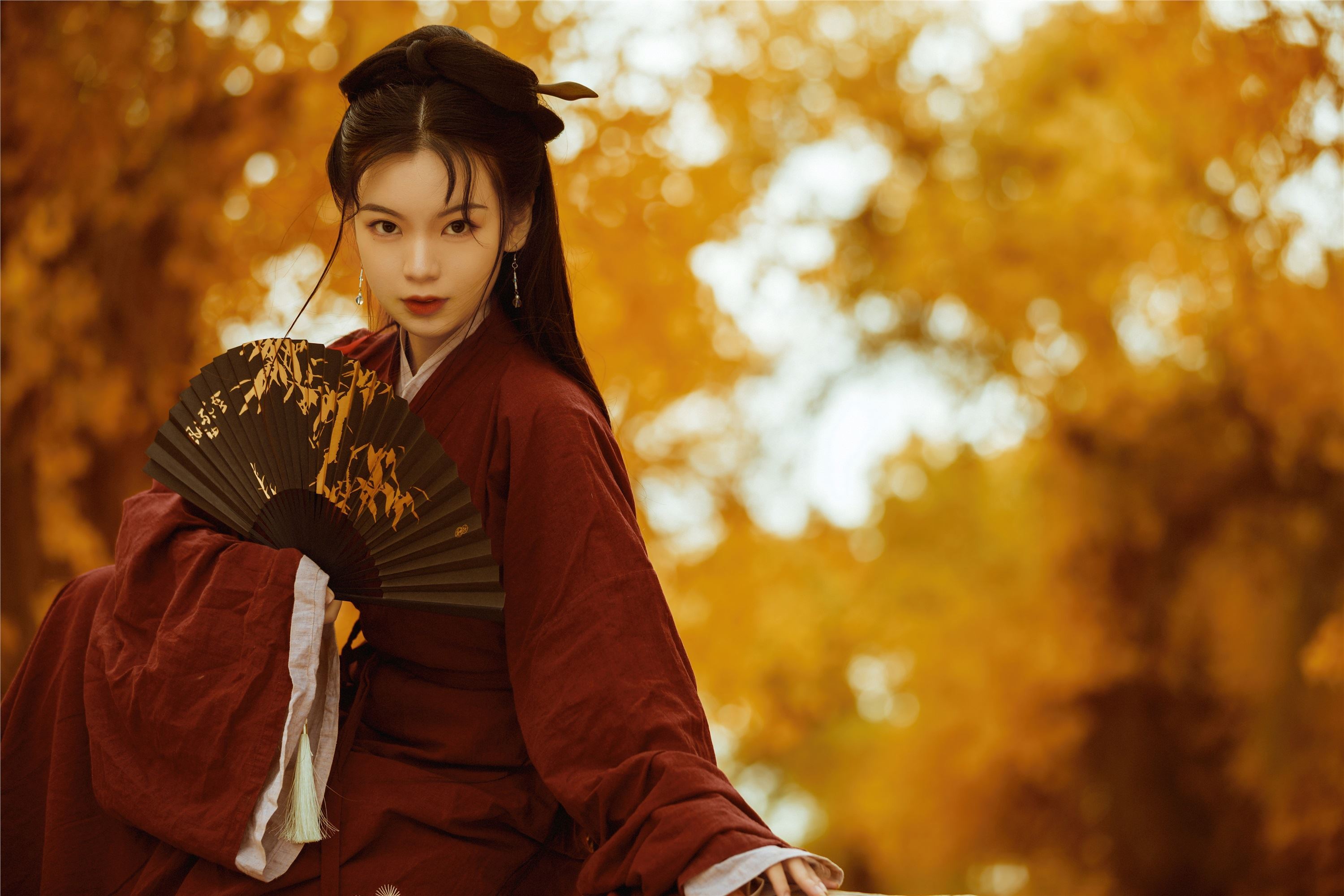 YITUYU艺图语 2021.08.12 花木兰 薄菏